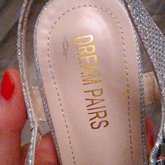 Heels - Picture 2 of 4